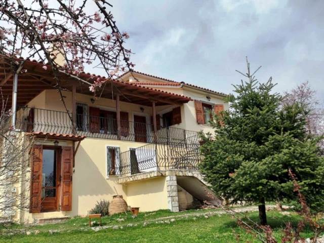 (Προς Πώληση) Κατοικία Μονοκατοικία || Ν. Κορινθίας/Ξυλόκαστρο - 168 τ.μ, 3 Υ/Δ, 290.000€ 