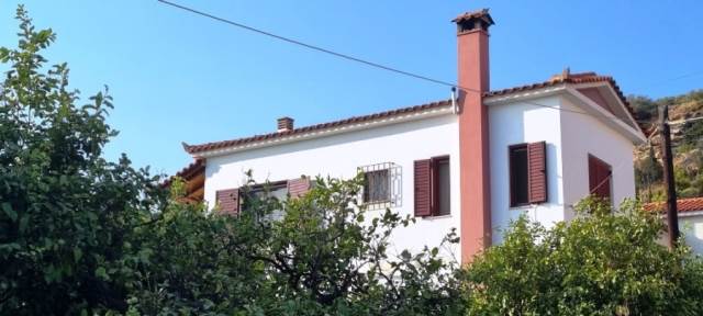 (Προς Πώληση) Κατοικία Μονοκατοικία || Ν. Κορινθίας/Ευρωστίνη - 120 τ.μ, 4 Υ/Δ, 245.000€ 