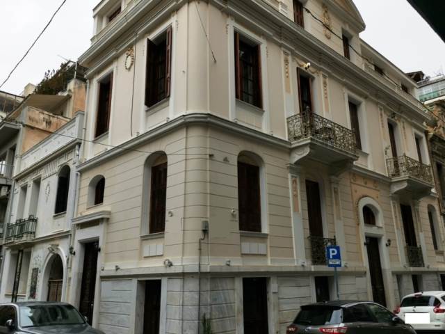 (For Sale) Commercial Building || Athens Center/Athens - 600 Sq.m, 2.750.000€ 