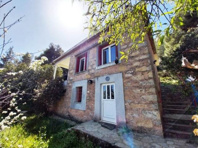(For Sale) Residential Detached house || East Attica/Drosia - 75 Sq.m, 2 Bedrooms, 550.000€ 