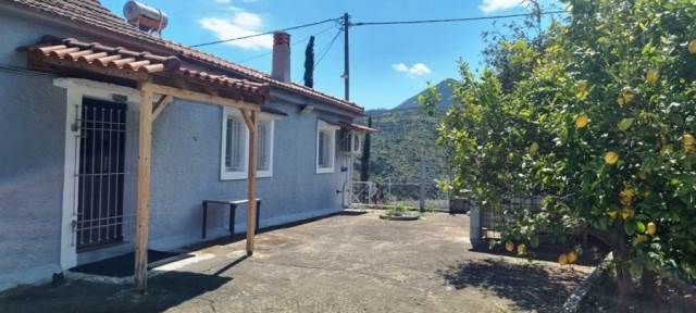 (For Sale) Residential Detached house || Lakonia/Gytheio - 133 Sq.m, 1 Bedrooms, 155.000€ 