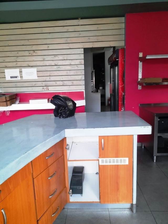 (For Rent) Commercial Retail Shop || Athens North/Chalandri - 350 Sq.m, 2.500€ 