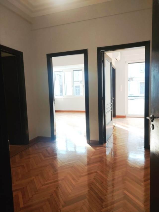 (For Rent) Commercial Office || Athens Center/Athens - 102 Sq.m, 900€ 