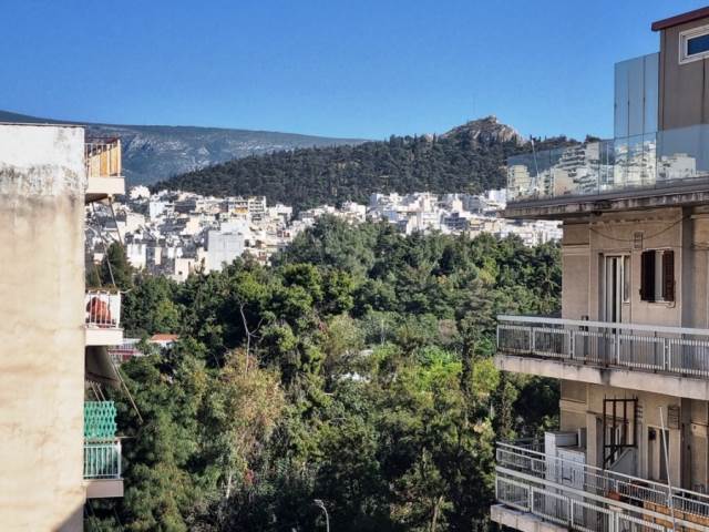 (For Sale) Residential Floor Apartment || Athens Center/Athens - 131 Sq.m, 3 Bedrooms, 245.000€ 