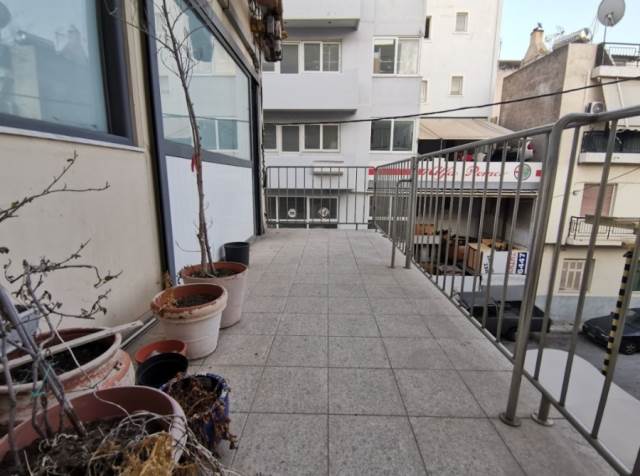 (Προς Ενοικίαση) Επαγγελματικός Χώρος Αίθουσα || Αθήνα Νότια/Ταύρος - 100 τ.μ, 720€ 