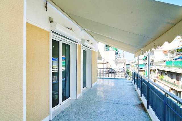 (Προς Πώληση) Κατοικία Οροφοδιαμέρισμα || Αθήνα Κέντρο/Αθήνα - 93 τ.μ, 3 Υ/Δ, 227.000€ 