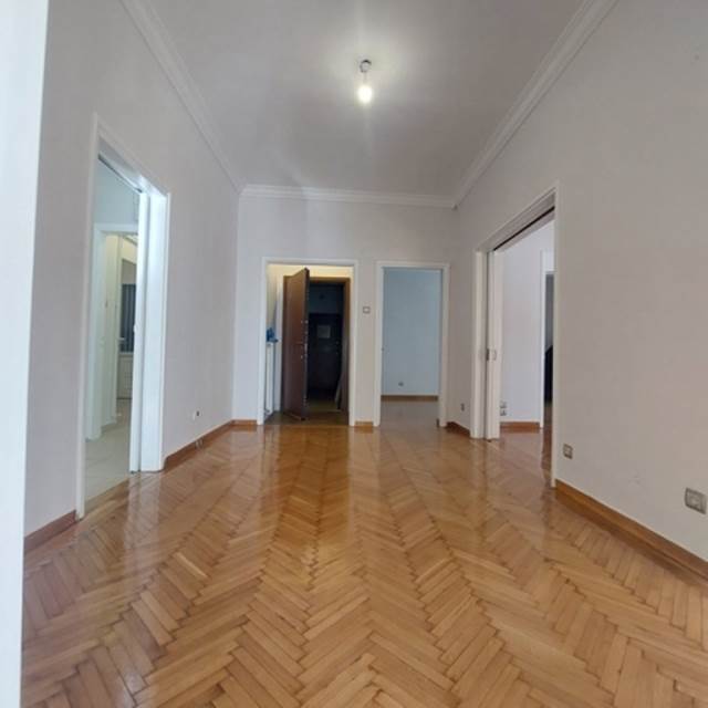 (For Rent) Commercial Office || Athens Center/Athens - 135 Sq.m, 1.200€ 