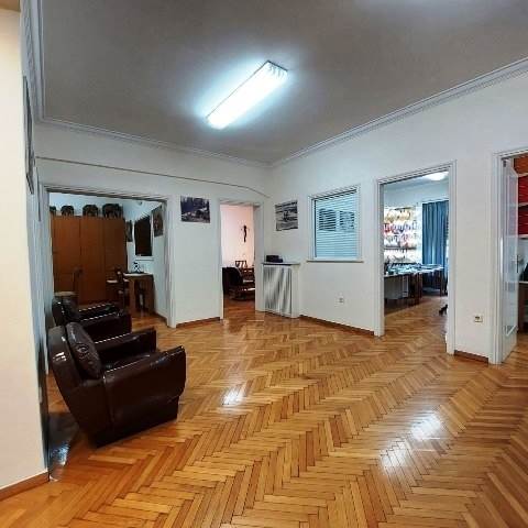 (For Sale) Commercial Office || Athens Center/Athens - 370 Sq.m, 4.500€ 