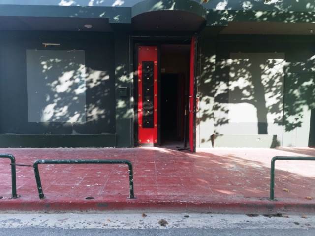 (Προς Ενοικίαση) Επαγγελματικός Χώρος Κατάστημα || Αθήνα Κέντρο/Αθήνα - 200 τ.μ, 1.800€ 