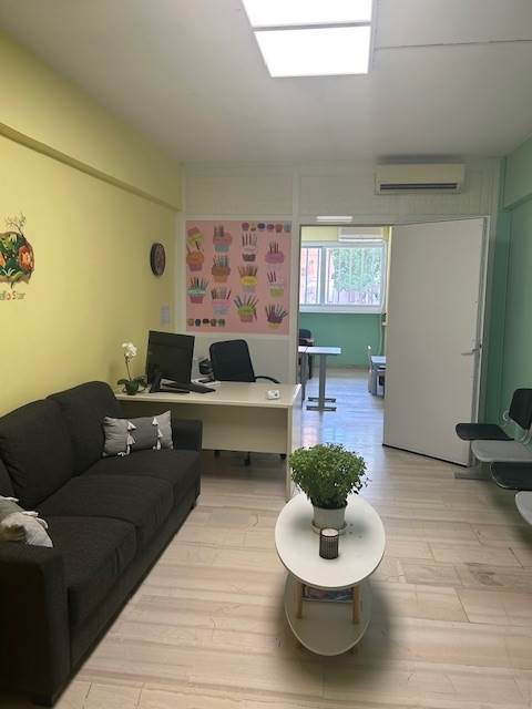 (Προς Πώληση) Επαγγελματικός Χώρος Γραφείο || Αθήνα Κέντρο/Αθήνα - 105 τ.μ, 165.000€ 