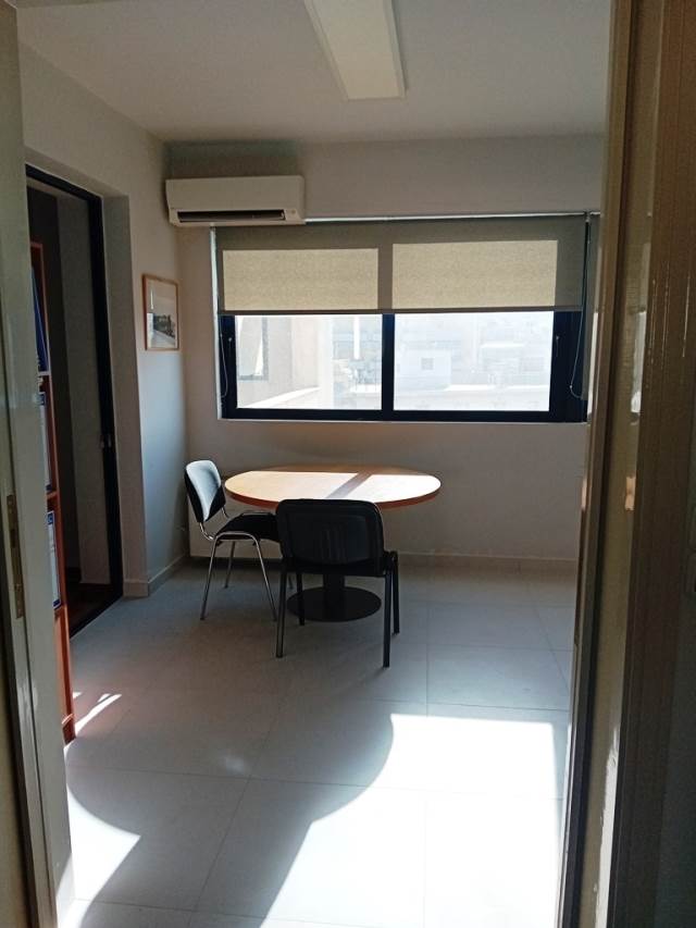 (For Rent) Commercial Office || Athens Center/Athens - 150 Sq.m, 1.700€ 