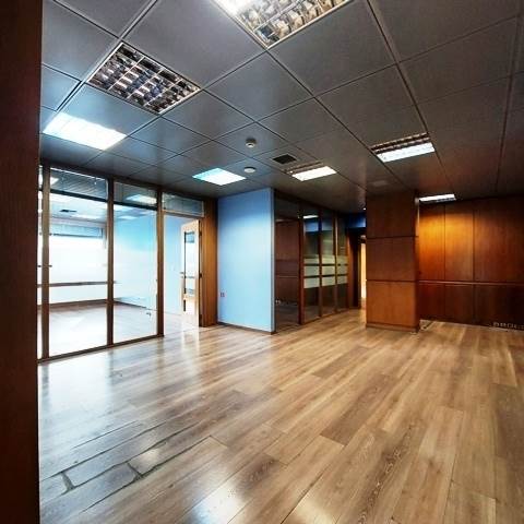 (Προς Πώληση) Επαγγελματικός Χώρος Γραφείο || Αθήνα Κέντρο/Αθήνα - 425 τ.μ, 1.980.000€ 