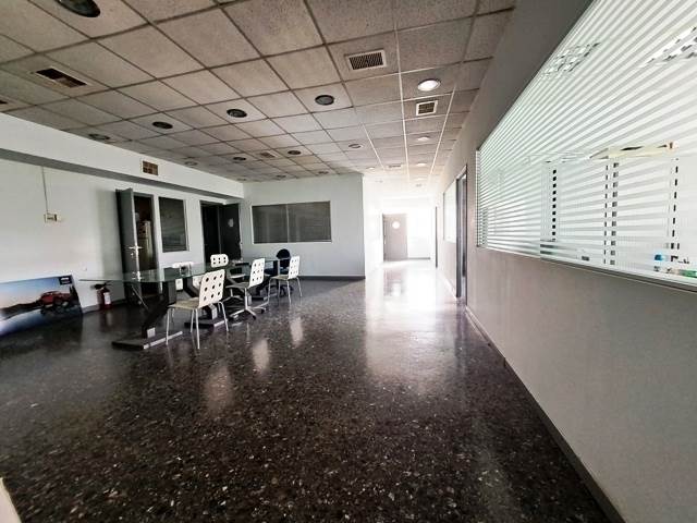 (Προς Πώληση) Επαγγελματικός Χώρος Κτίριο || Αθήνα Νότια/Μοσχάτο - 4.349 τ.μ, 3.650.000€ 