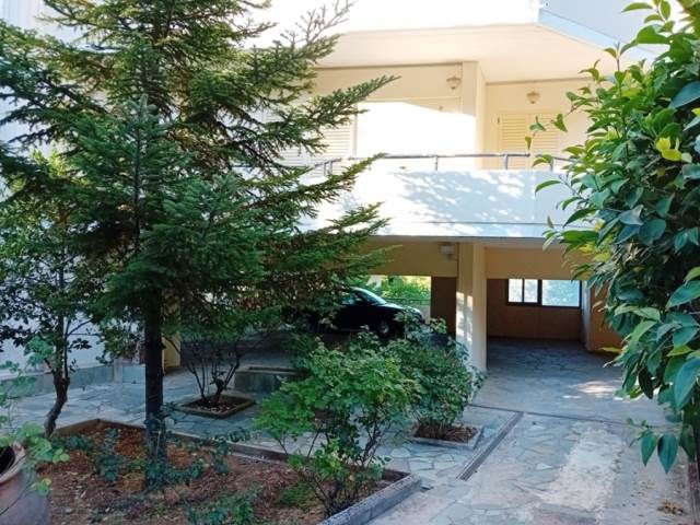 (For Sale) Residential Floor Apartment || East Attica/Dionysos - 170 Sq.m, 2 Bedrooms, 380.000€ 