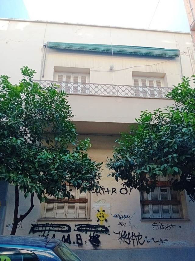 (Προς Πώληση) Αξιοποιήσιμη Γη Οικόπεδο || Αθήνα Κέντρο/Αθήνα - 185 τ.μ, 280.000€ 