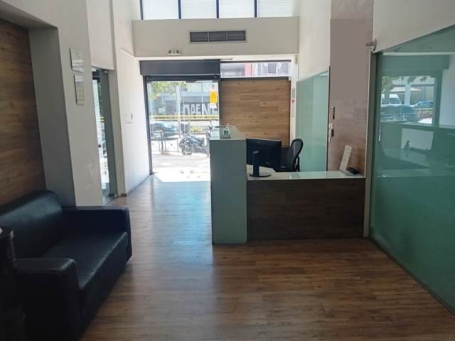 (Προς Ενοικίαση) Επαγγελματικός Χώρος Κατάστημα || Αθήνα Κέντρο/Αθήνα - 470 τ.μ, 5.200€ 